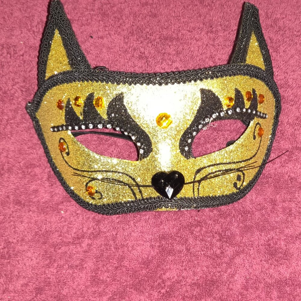 Mardi Gras Cat Masquerade Mask Glittery